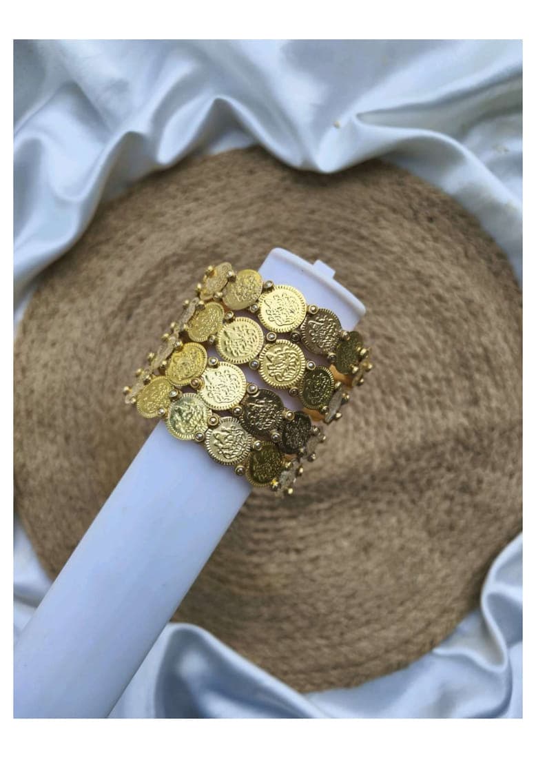 Big coin border bangles